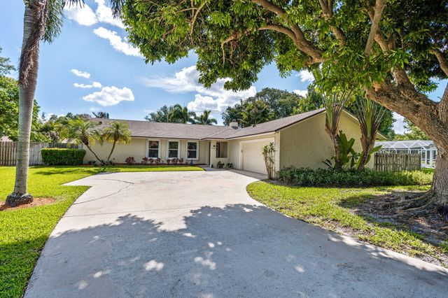 240 Sulky Way, Wellington, FL 33414