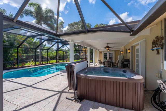 240 Sulky Way, Wellington, FL 33414
