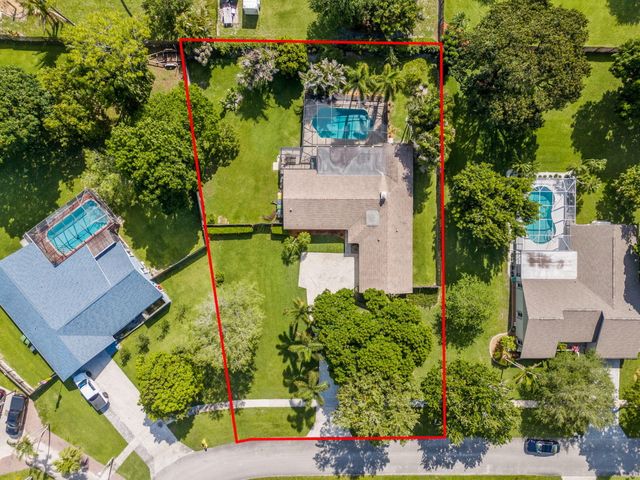 240 Sulky Way, Wellington, FL 33414