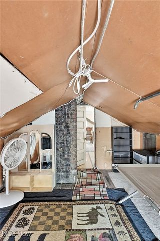 2140 Uniondale Drive, Stow, OH 44224