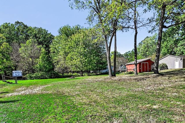 2140 Uniondale Drive, Stow, OH 44224