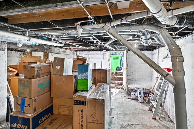 2140 Uniondale Drive, Stow, OH 44224