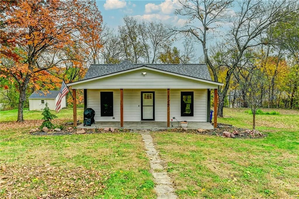 1117 1st Street, Platte City, MO 64079