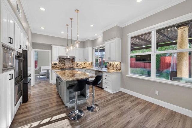 19127 Legend Court, Morgan Hill, CA 95037