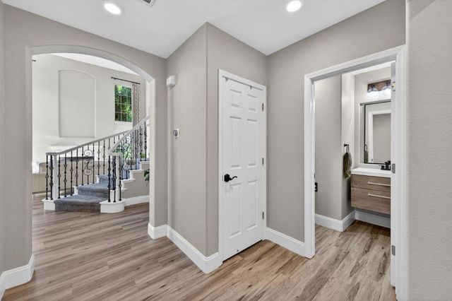 19127 Legend Court, Morgan Hill, CA 95037