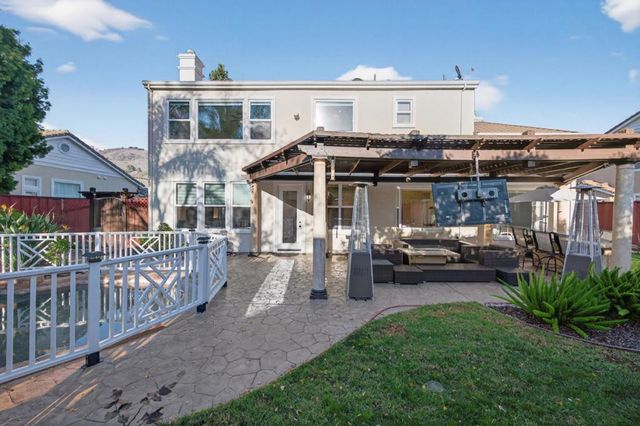 19127 Legend Court, Morgan Hill, CA 95037