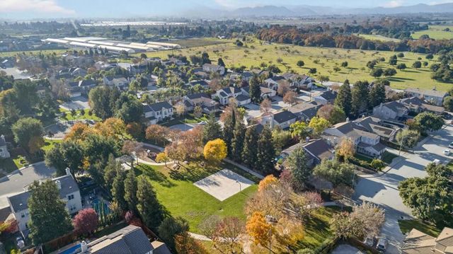 19127 Legend Court, Morgan Hill, CA 95037