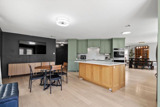 9720 Manassas Road, Fort Worth, TX 76177