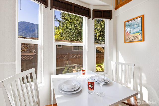 140 Jnell Lane, Port Angeles, WA 98363
