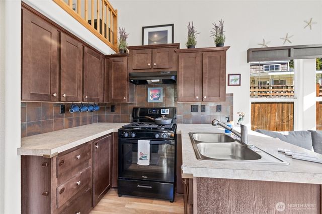 140 Jnell Lane, Port Angeles, WA 98363