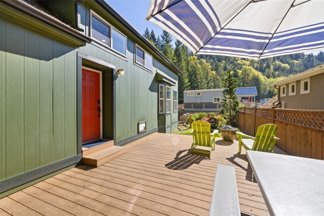140 Jnell Lane, Port Angeles, WA 98363