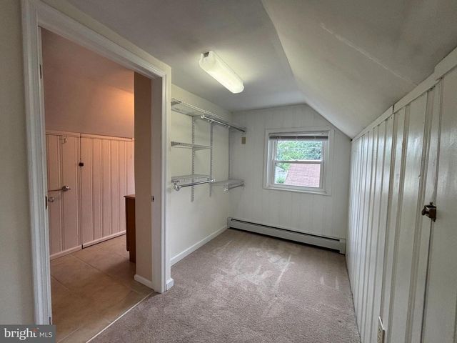 64 VALLEY RD, Phoenixville, PA 19460