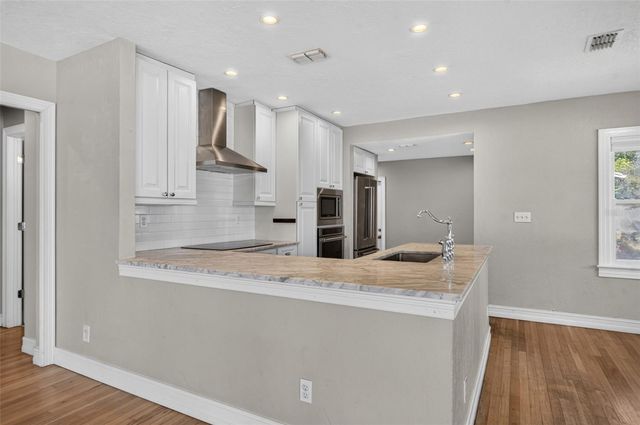 800 W SMITH STREET, Orlando, FL 32804