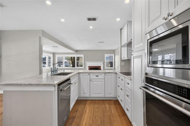 800 W SMITH STREET, Orlando, FL 32804