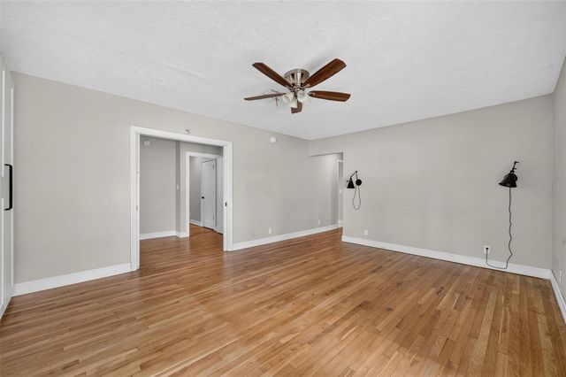 800 W SMITH STREET, Orlando, FL 32804