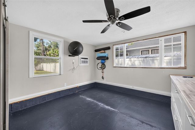 800 W SMITH STREET, Orlando, FL 32804