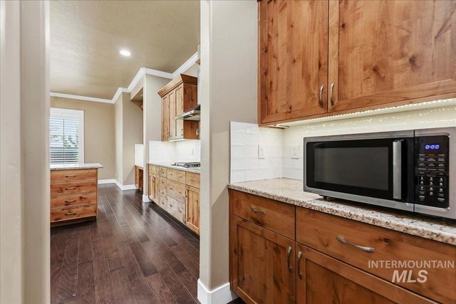 5944 W. Braveheart Dr., Eagle, ID 83616