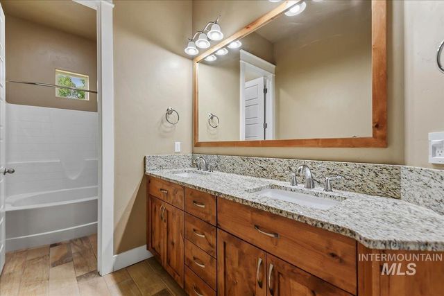 5944 W. Braveheart Dr., Eagle, ID 83616