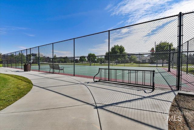 5944 W. Braveheart Dr., Eagle, ID 83616