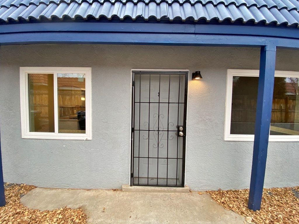 12120 Menaul Boulevard NE Apt 3, Albuquerque, NM 87112