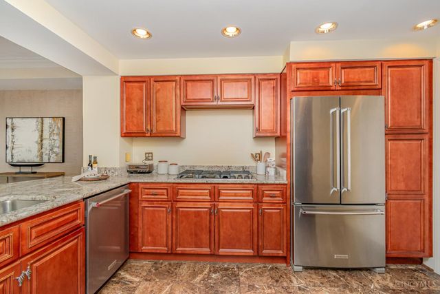 2121 Alpine Place, Cincinnati, OH 45206