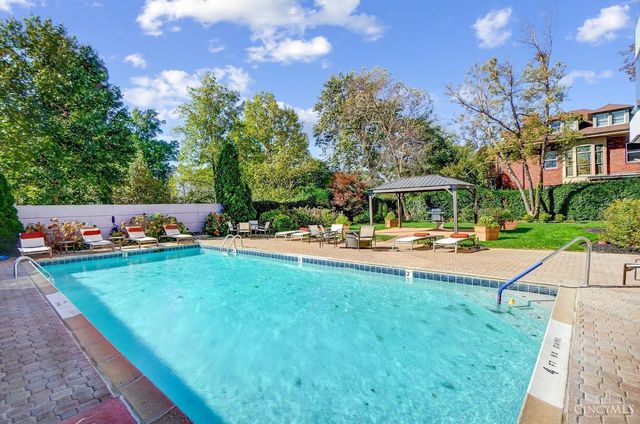 2121 Alpine Place, Cincinnati, OH 45206