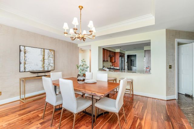 2121 Alpine Place, Cincinnati, OH 45206