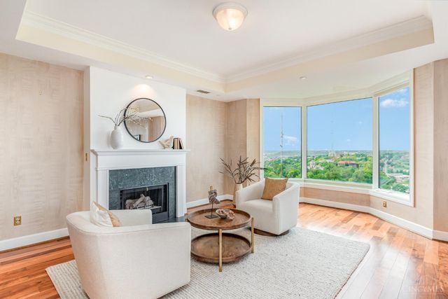 2121 Alpine Place, Cincinnati, OH 45206