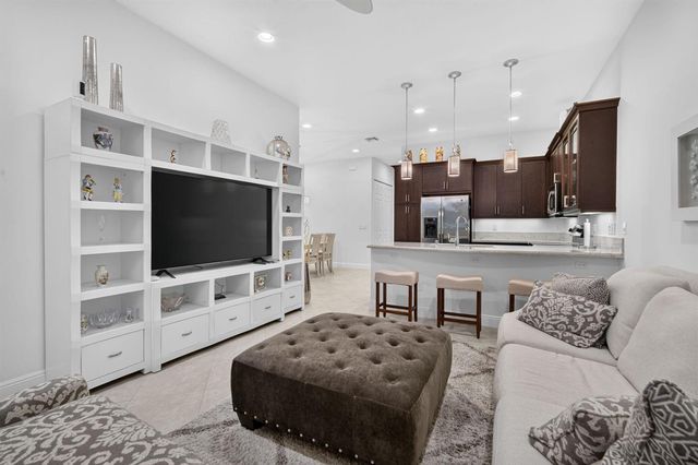 15074 Via Porta, Delray Beach, FL 33446