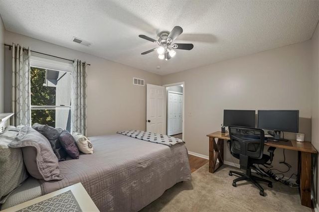 1512 NW 79th Terrace, Kansas City, MO 64118