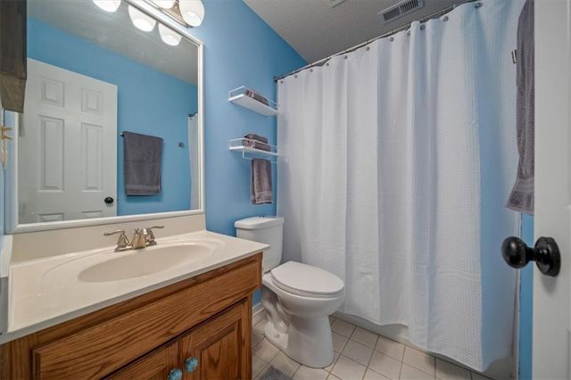 1512 NW 79th Terrace, Kansas City, MO 64118