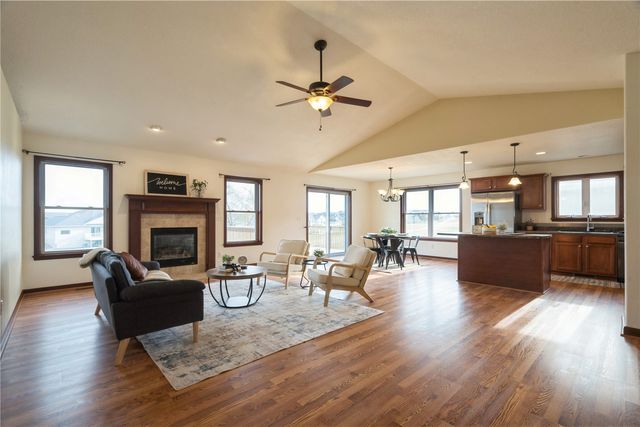 3454 Penny Lane, Marion, IA 52302