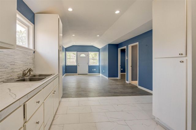 8709 Knox Street B, Houston, TX 77088