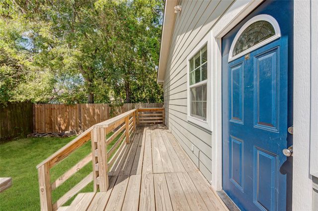 8709 Knox Street B, Houston, TX 77088