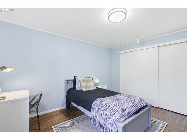 3433 MCNARY Pkwy 803, Lake Oswego, OR 97035