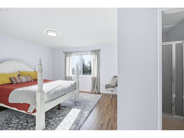 3433 MCNARY Pkwy 803, Lake Oswego, OR 97035