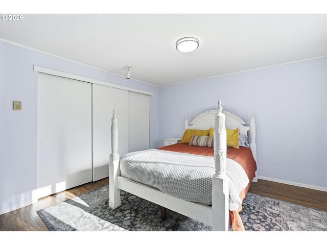 3433 MCNARY Pkwy 803, Lake Oswego, OR 97035