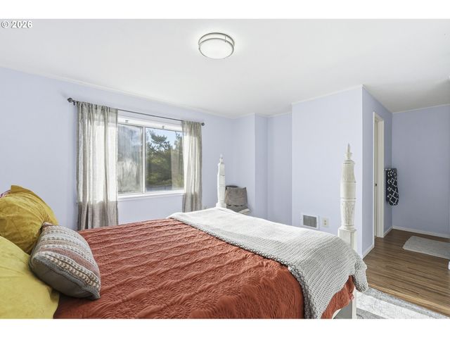 3433 MCNARY Pkwy 803, Lake Oswego, OR 97035