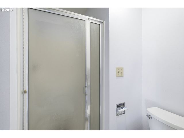 3433 MCNARY Pkwy 803, Lake Oswego, OR 97035