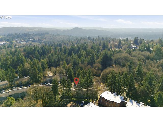 3433 MCNARY Pkwy 803, Lake Oswego, OR 97035