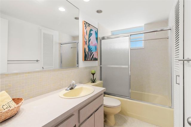 4340 FALMOUTH DRIVE D-204, Longboat Key, FL 34228