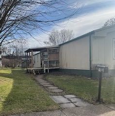 9 Miller Street, Latrobe, PA 15650