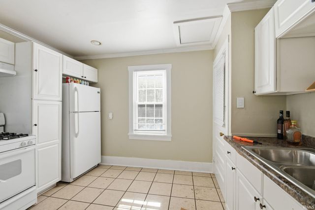 1309 W JACKSON, Muncie, IN 47303