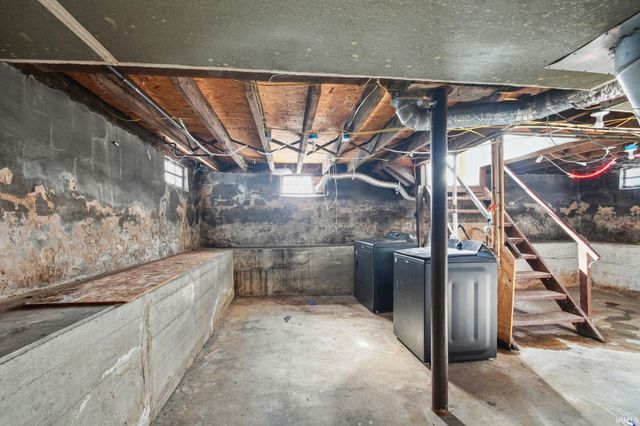 1309 W JACKSON, Muncie, IN 47303