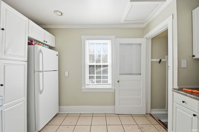 1309 W JACKSON, Muncie, IN 47303