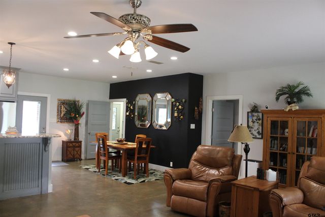 2468 FM 2767, Kilgore, TX 75662