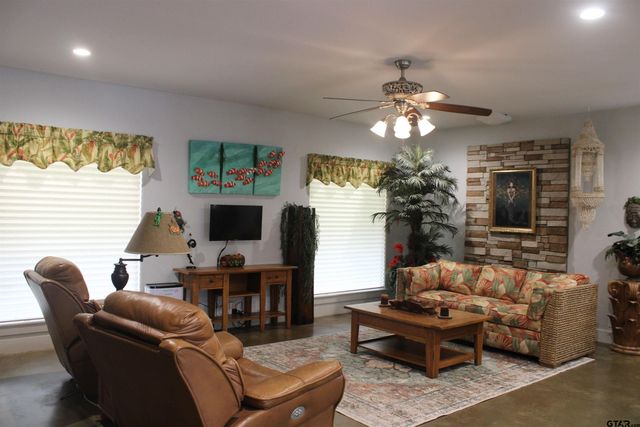 2468 FM 2767, Kilgore, TX 75662