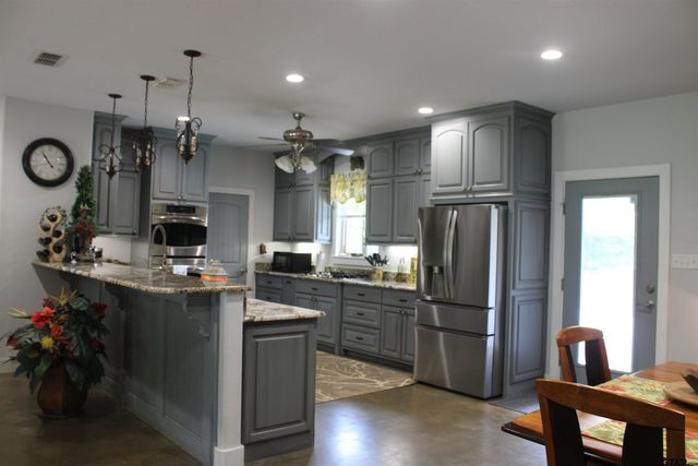 2468 FM 2767, Kilgore, TX 75662