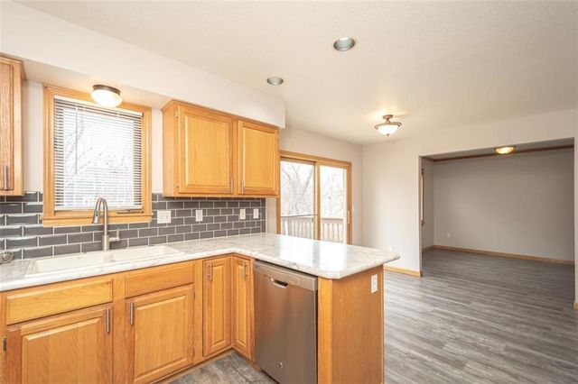 1729 Whitmore Court, Lawrence, KS 66046