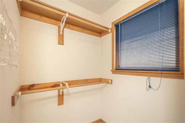 1729 Whitmore Court, Lawrence, KS 66046